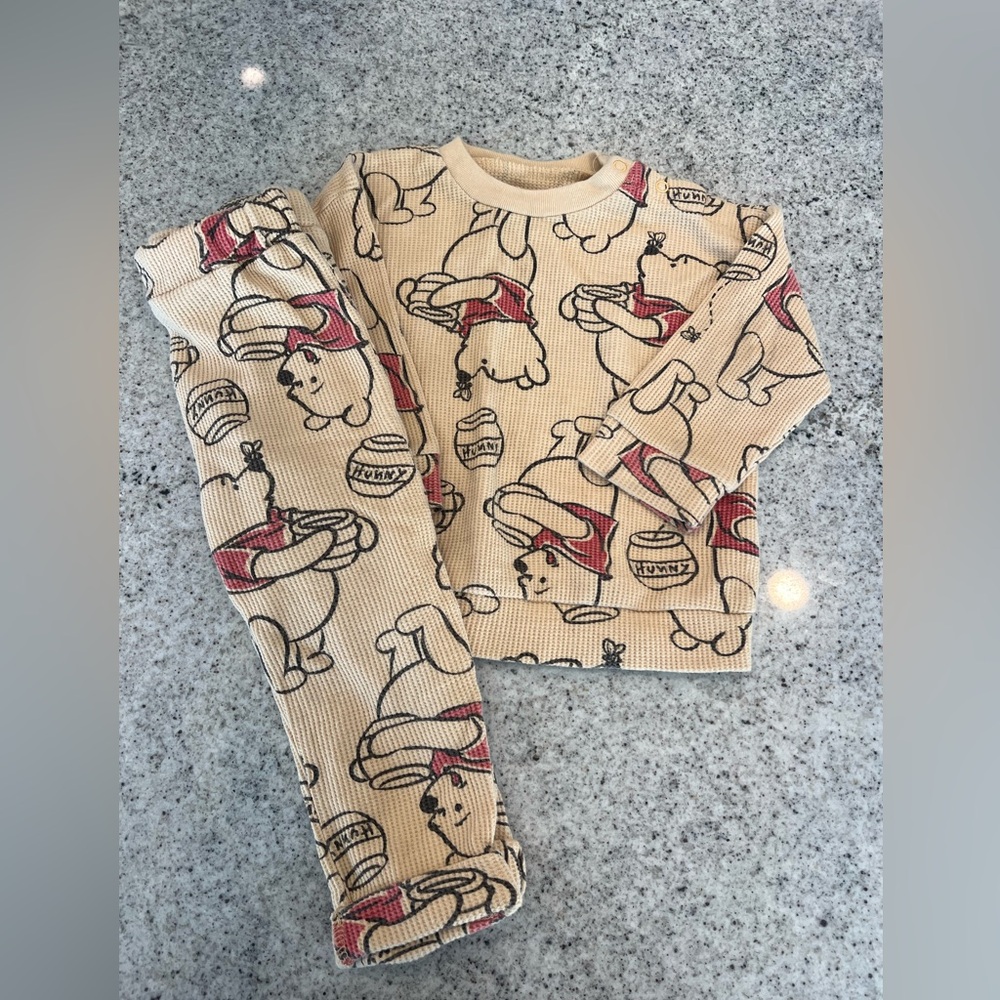 Disney Winnie the Pooh outfit baby toddler 18 months
